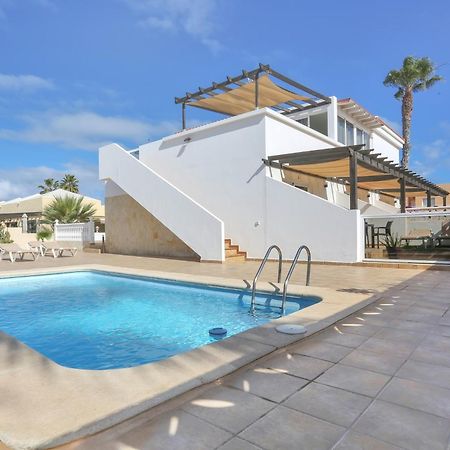 Residencia Lena Appartement Corralejo Buitenkant foto