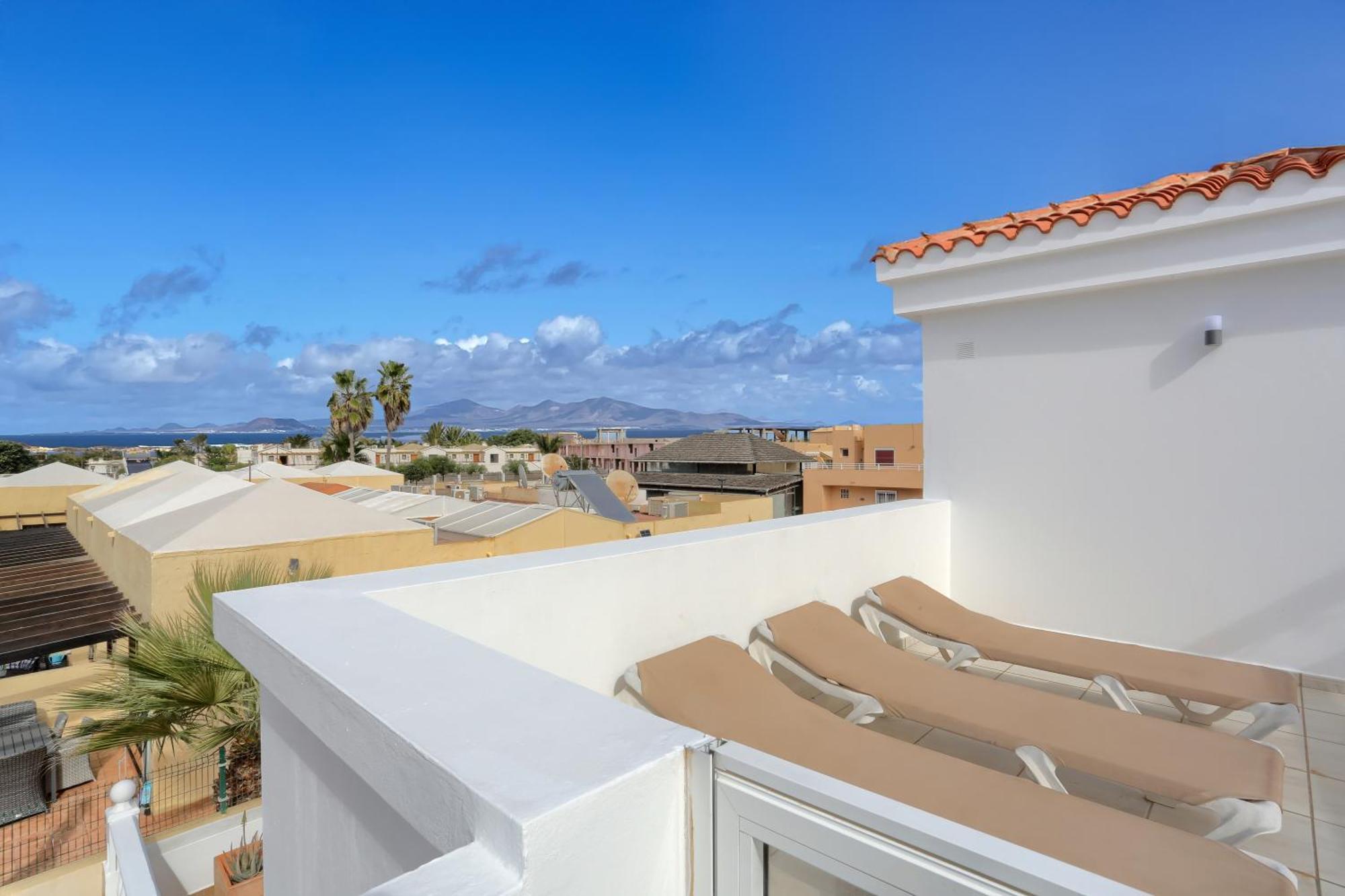 Residencia Lena Appartement Corralejo Buitenkant foto
