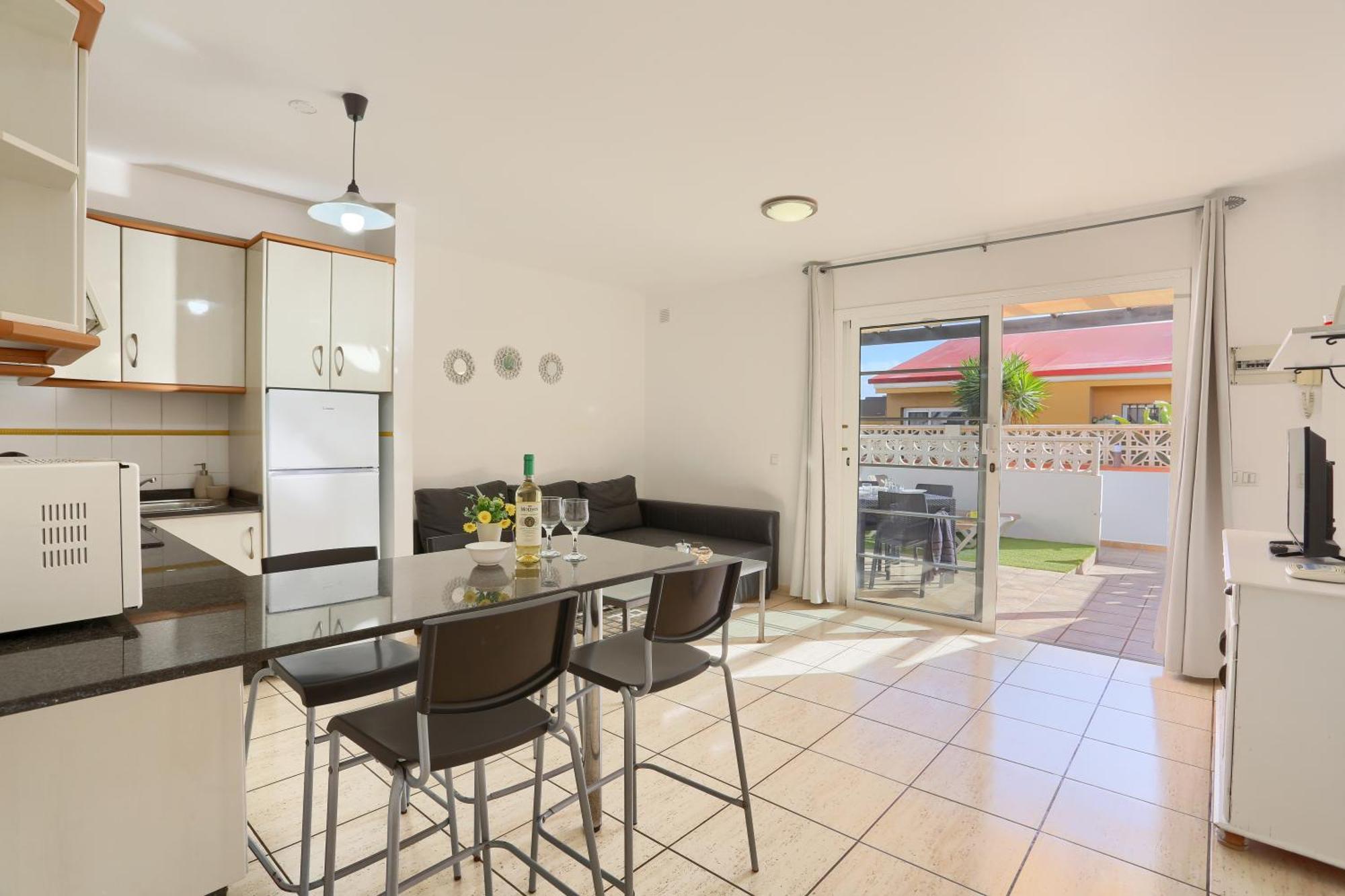 Residencia Lena Appartement Corralejo Buitenkant foto