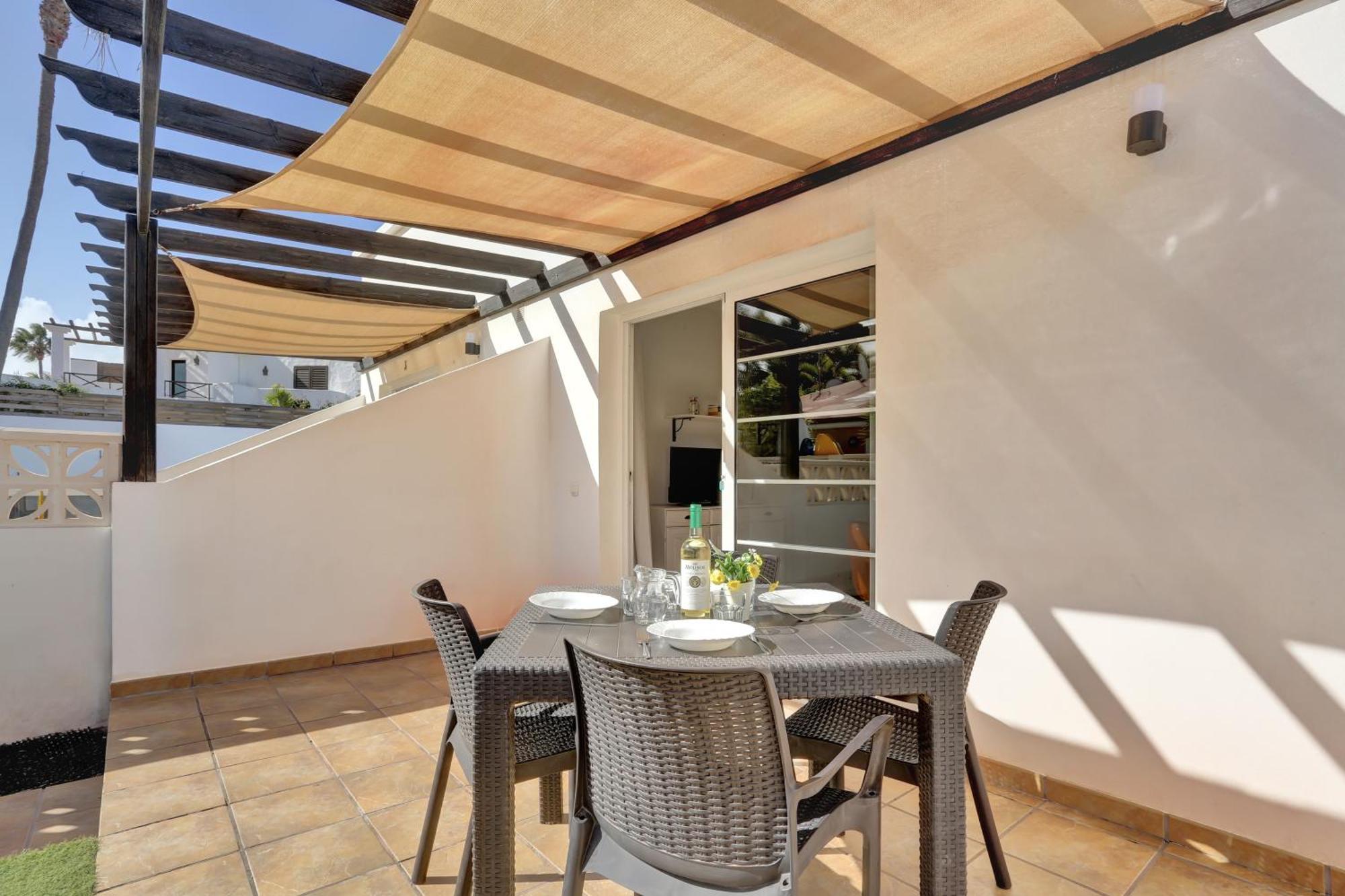 Residencia Lena Appartement Corralejo Buitenkant foto